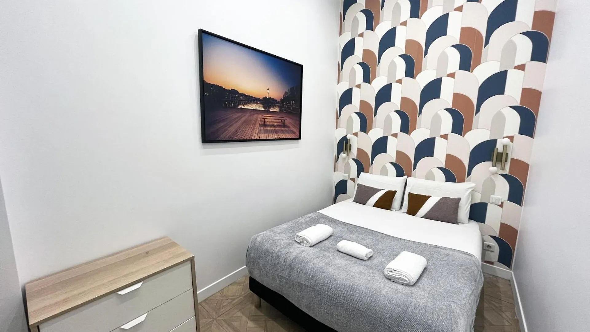 Urban Flat 66 - Pretty 3 Bedroom In Parigi 0*,  Francia