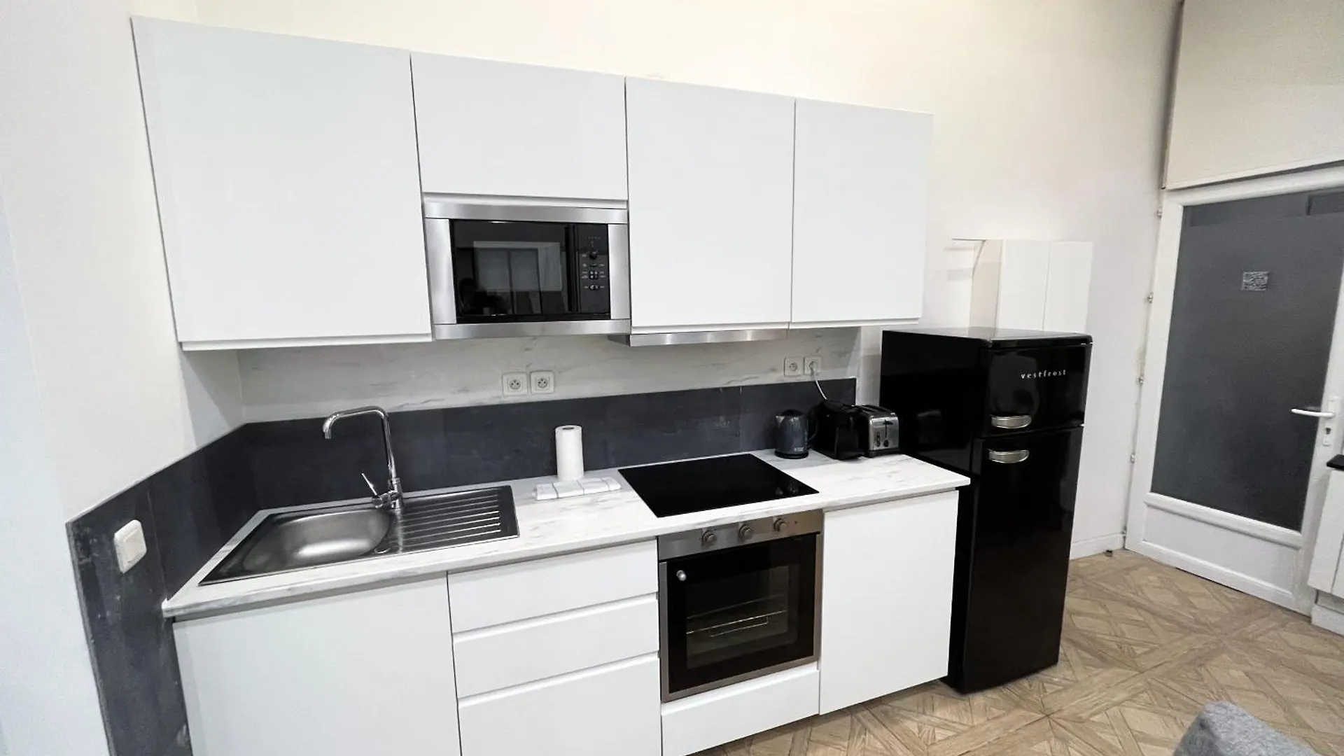 Urban Flat 66 - Pretty 3 Bedroom In Parigi Appartamento